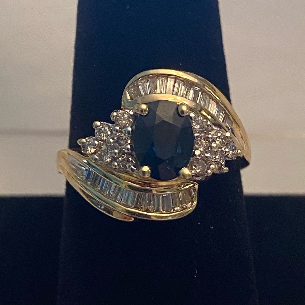 Natural 1.99 Cts Sapphire & Diamond Cluster 14K Yellow Gold Ring Sz 9.5 - Picture 5 of 11